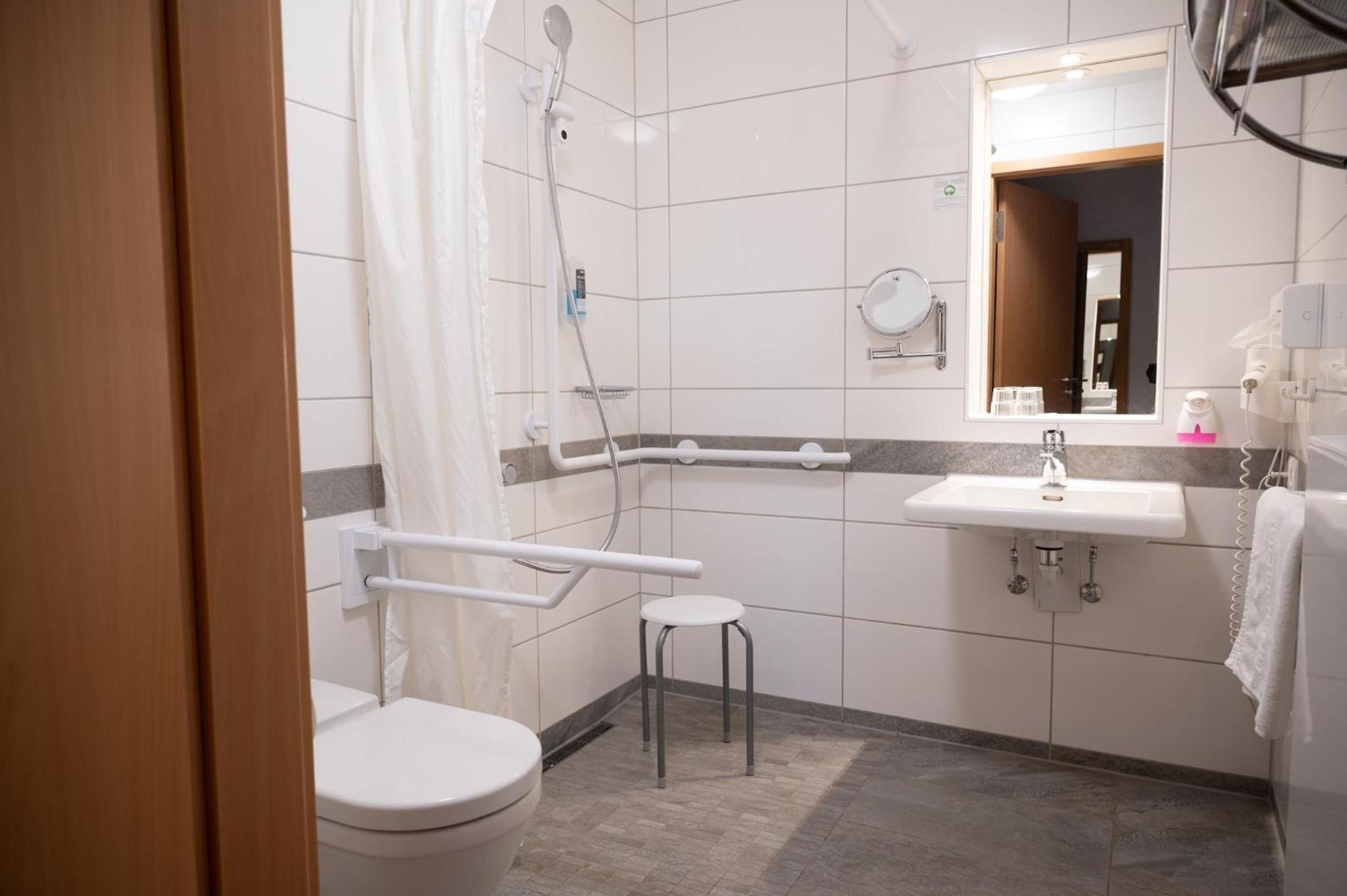 Double Room - Disability Access,1610248296:JPEG