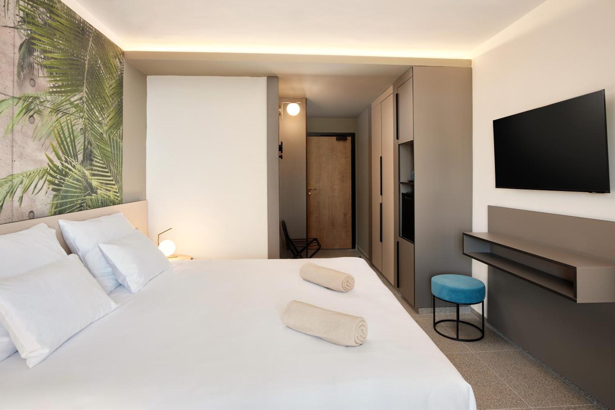 Doppelzimmer mit Meerblick und Balkon