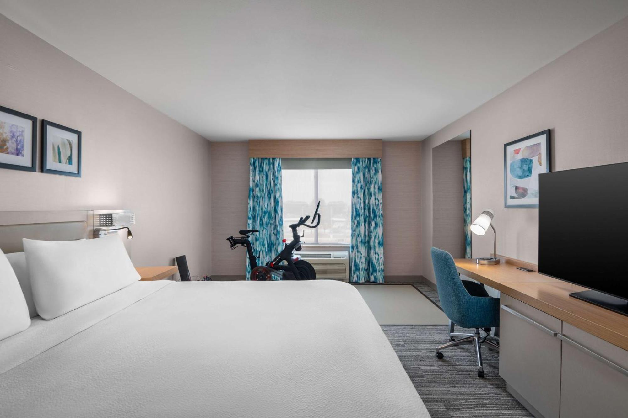 King Room with Peloton