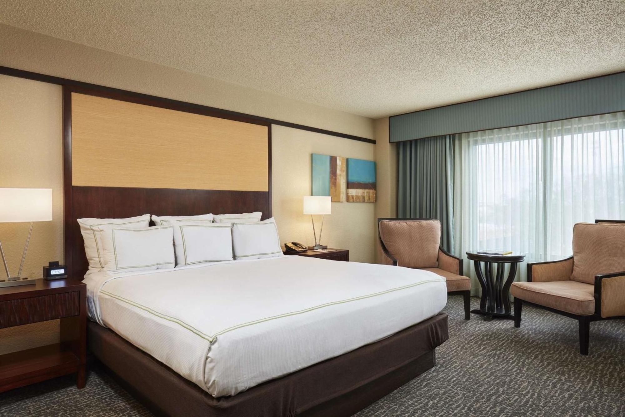 King Room with Resort View