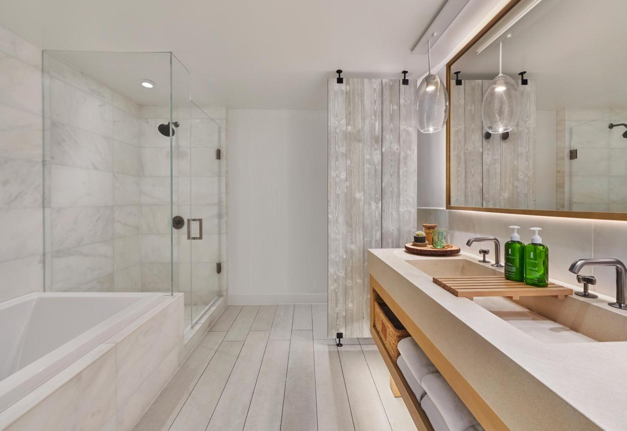 One-Bedroom King Suite with Balcony and City View