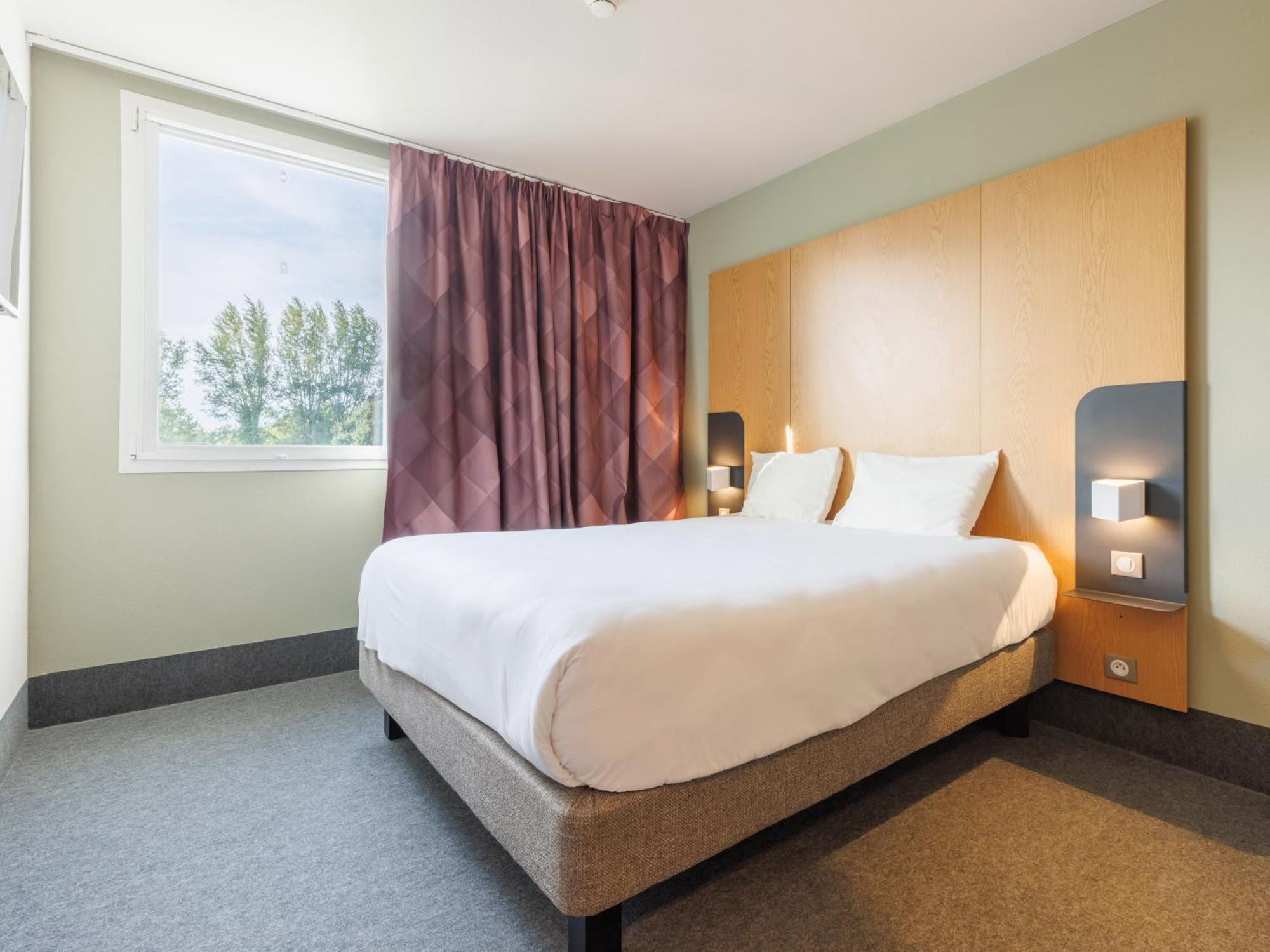 Double Room,1616437275:JPEG
