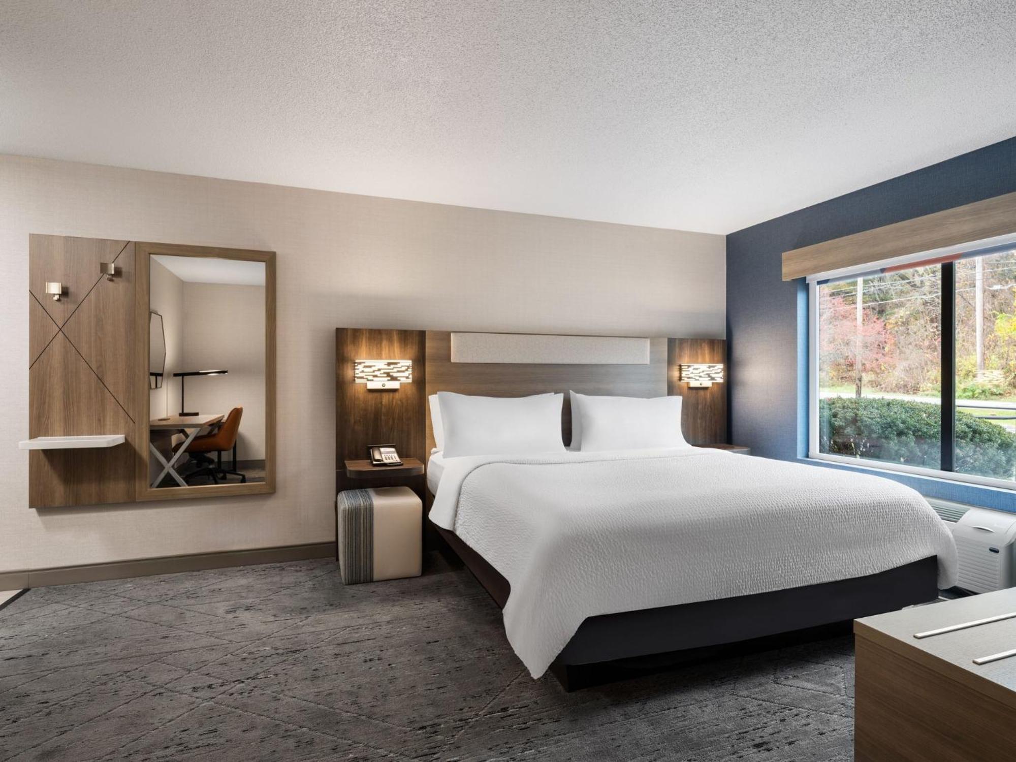 Standard King Room with Extra Floor Space