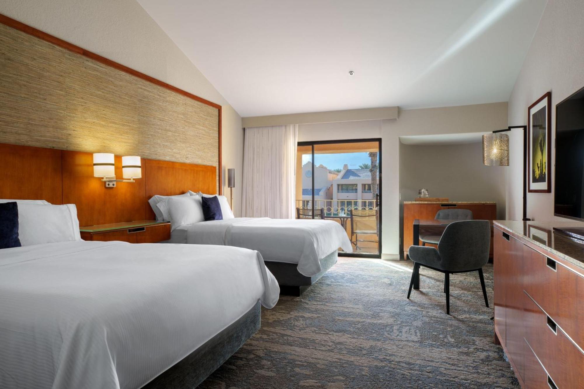 High Floor Double Queen Guest room 2 Queen Limited view Balcony,1618824923:JPEG