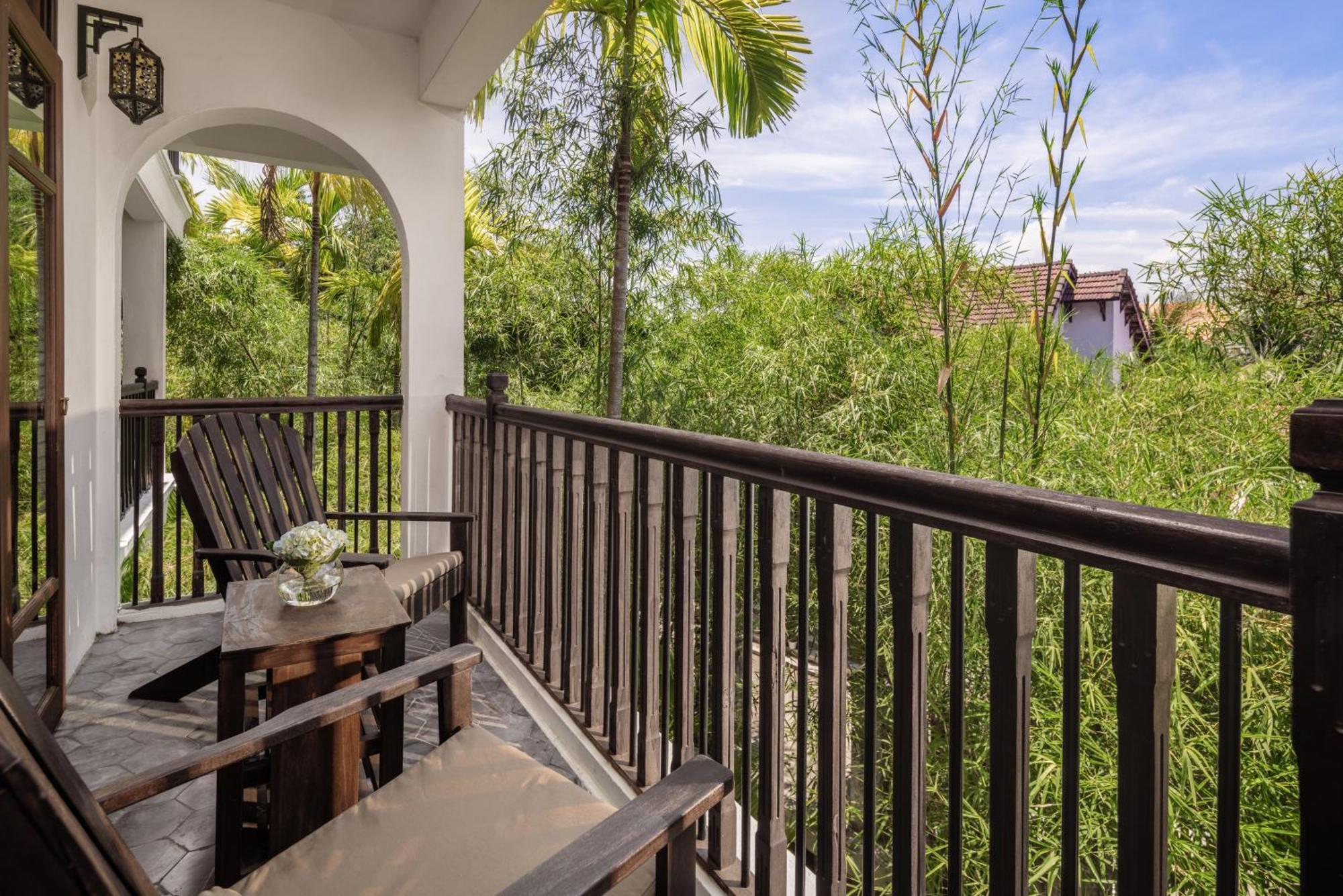 Chambre Familiale Communicante Supérieure - Vue sur Jardin