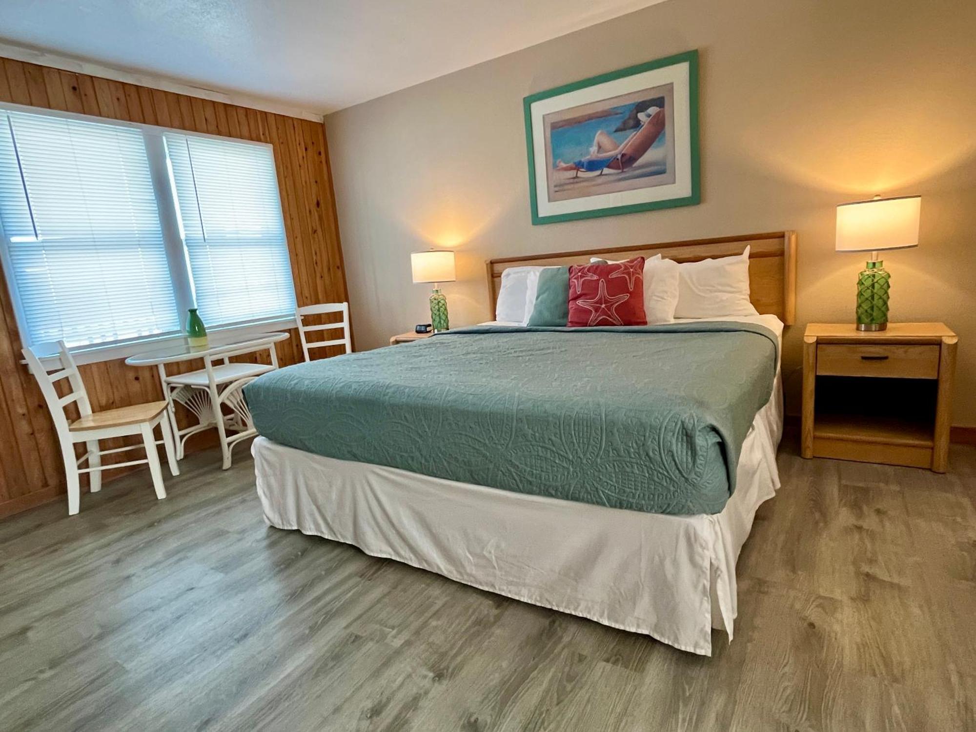 King Room Oceanfront,1619772187:JPEG