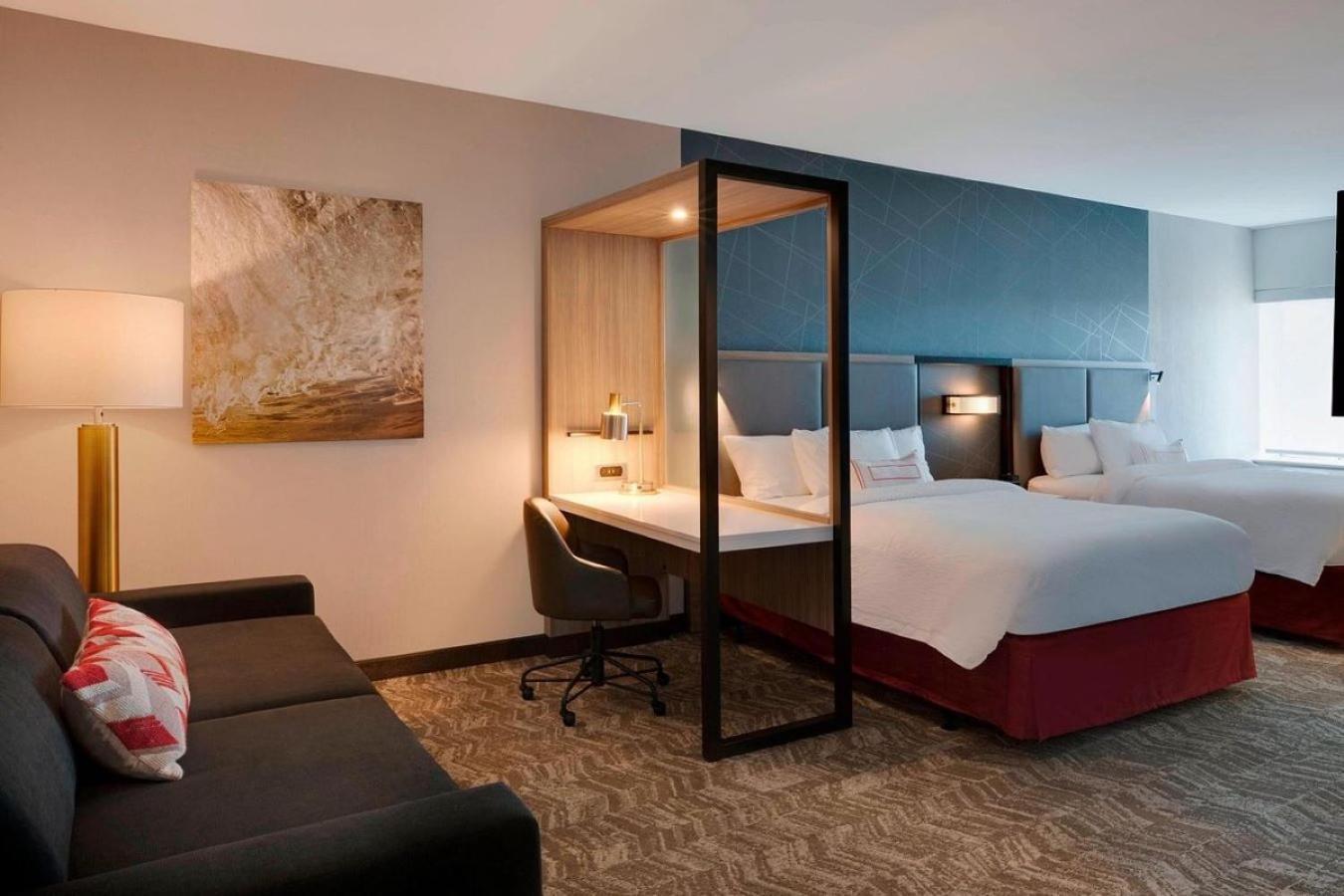 Queen Suite with Two Queen Beds, Roll-In Shower and Trundle Sofa - Mobility Access/Hearing Accessible