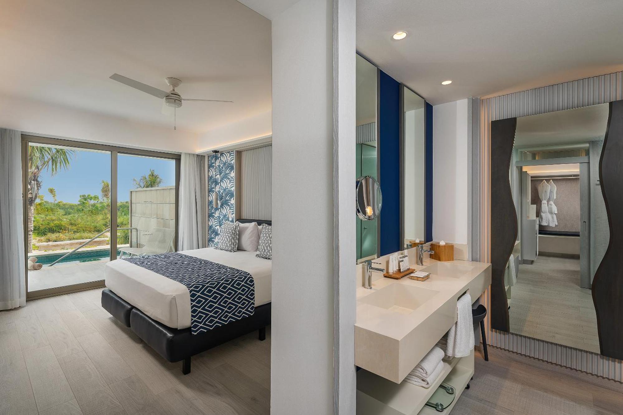 Privileged Suite & Swim Up