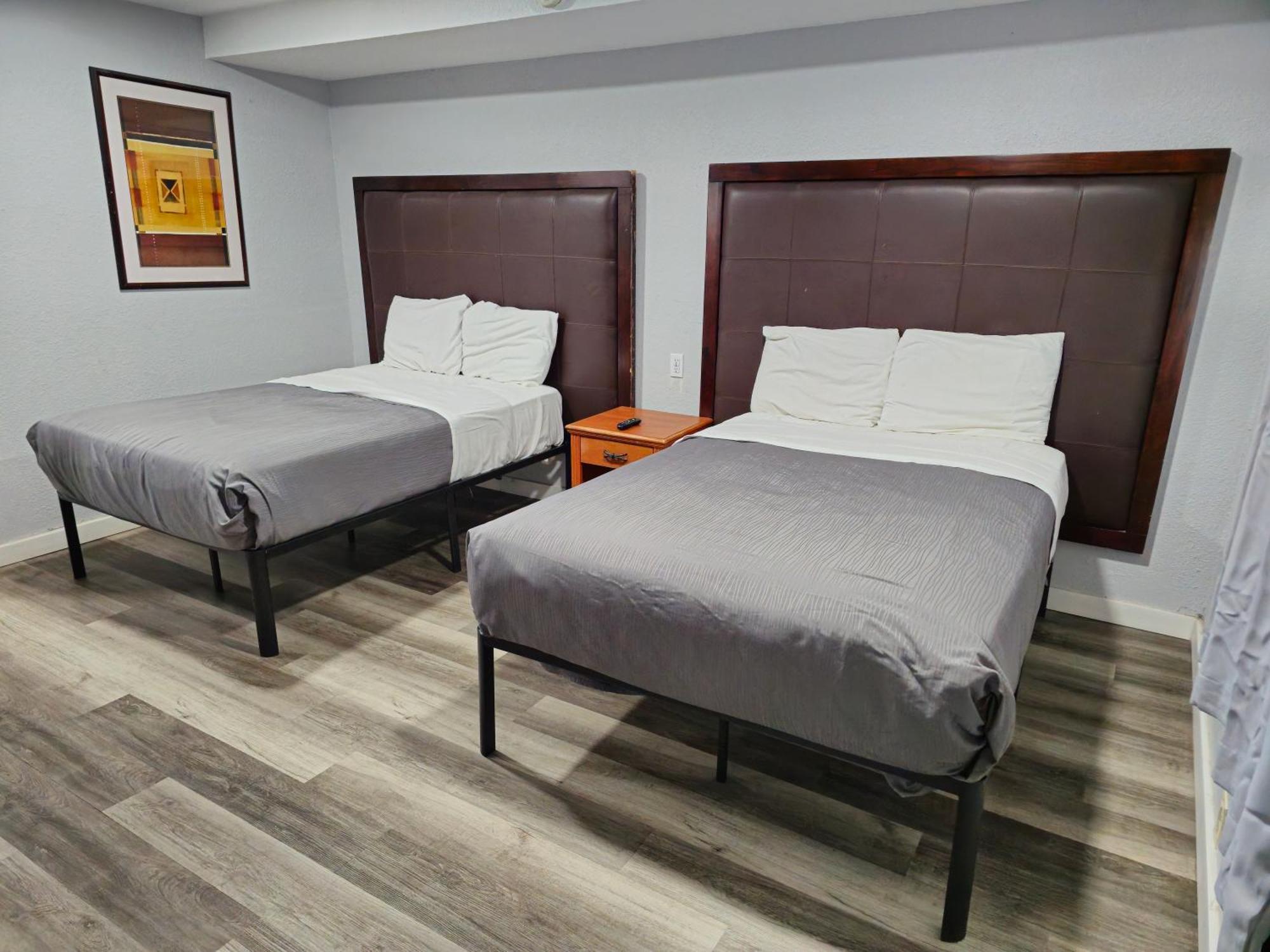Double Room Two Double Beds Non-Smoking,1622869995:JPEG