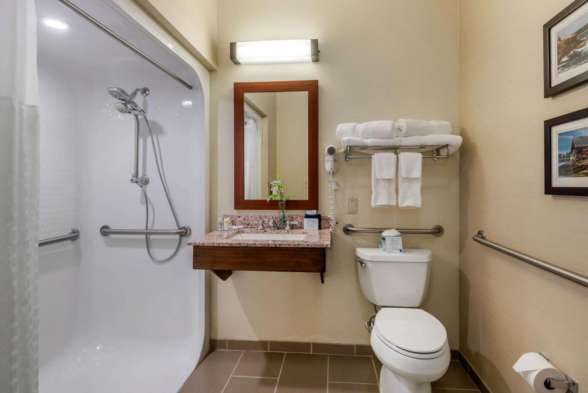 King Room - Disability Access/Non-Smoking