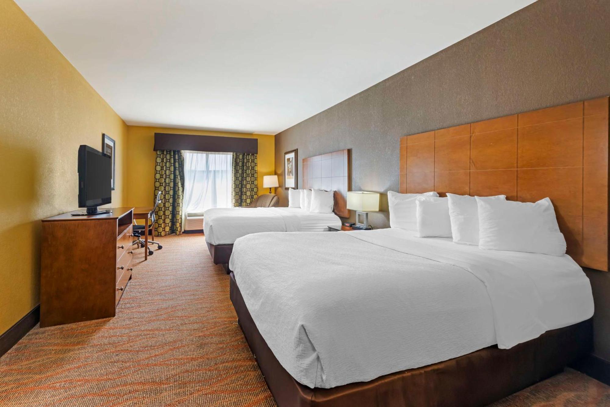 Queen Room with Two Queen Beds - Disability Access/Non-Smoking