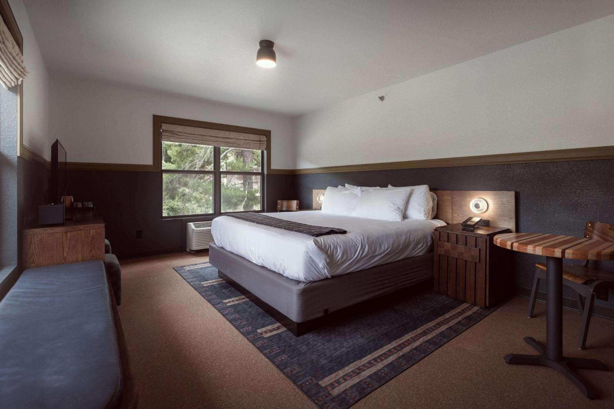 King Suite with Sofa Bed - High Floor