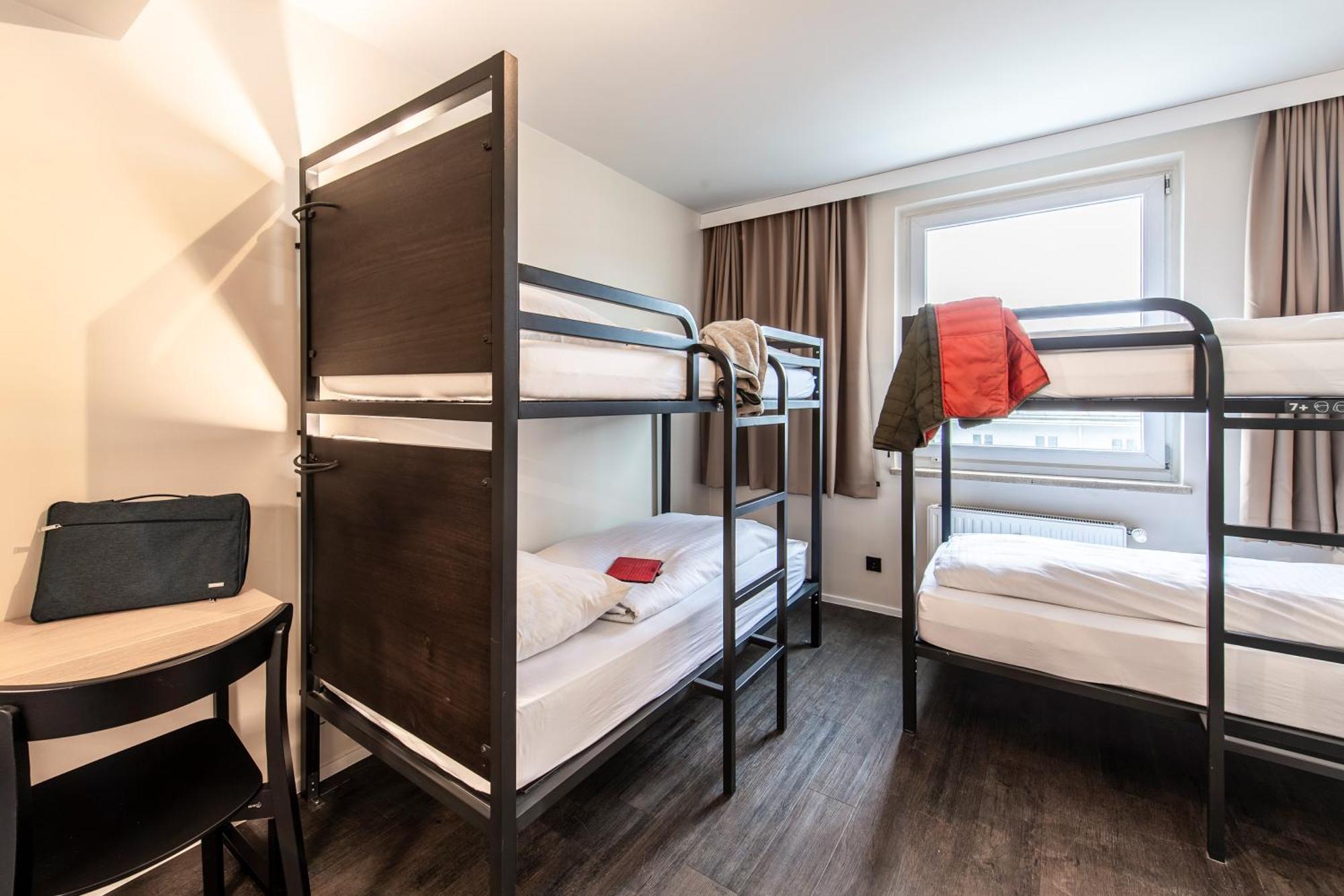 Posto Letto in Dormitorio Femminile per 4 Persone