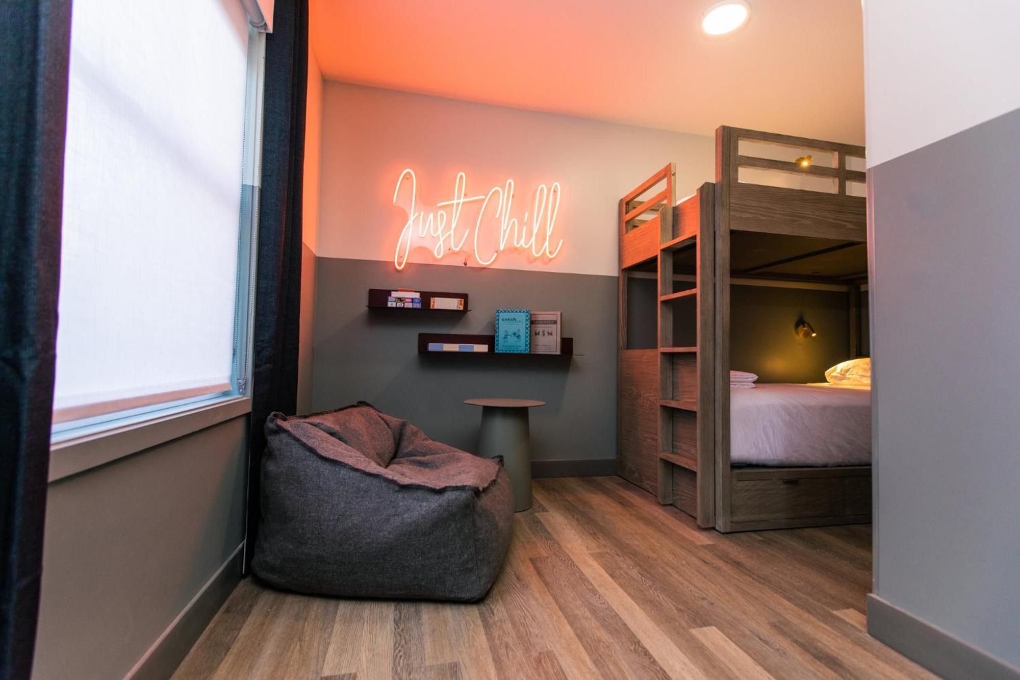 Family Suite with Two Queen Beds and Bunk Bed,1637713759:JPEG