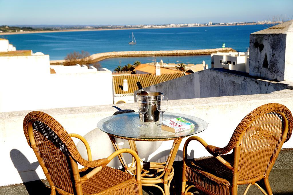 Apartamento de 1 dormitorio con terraza