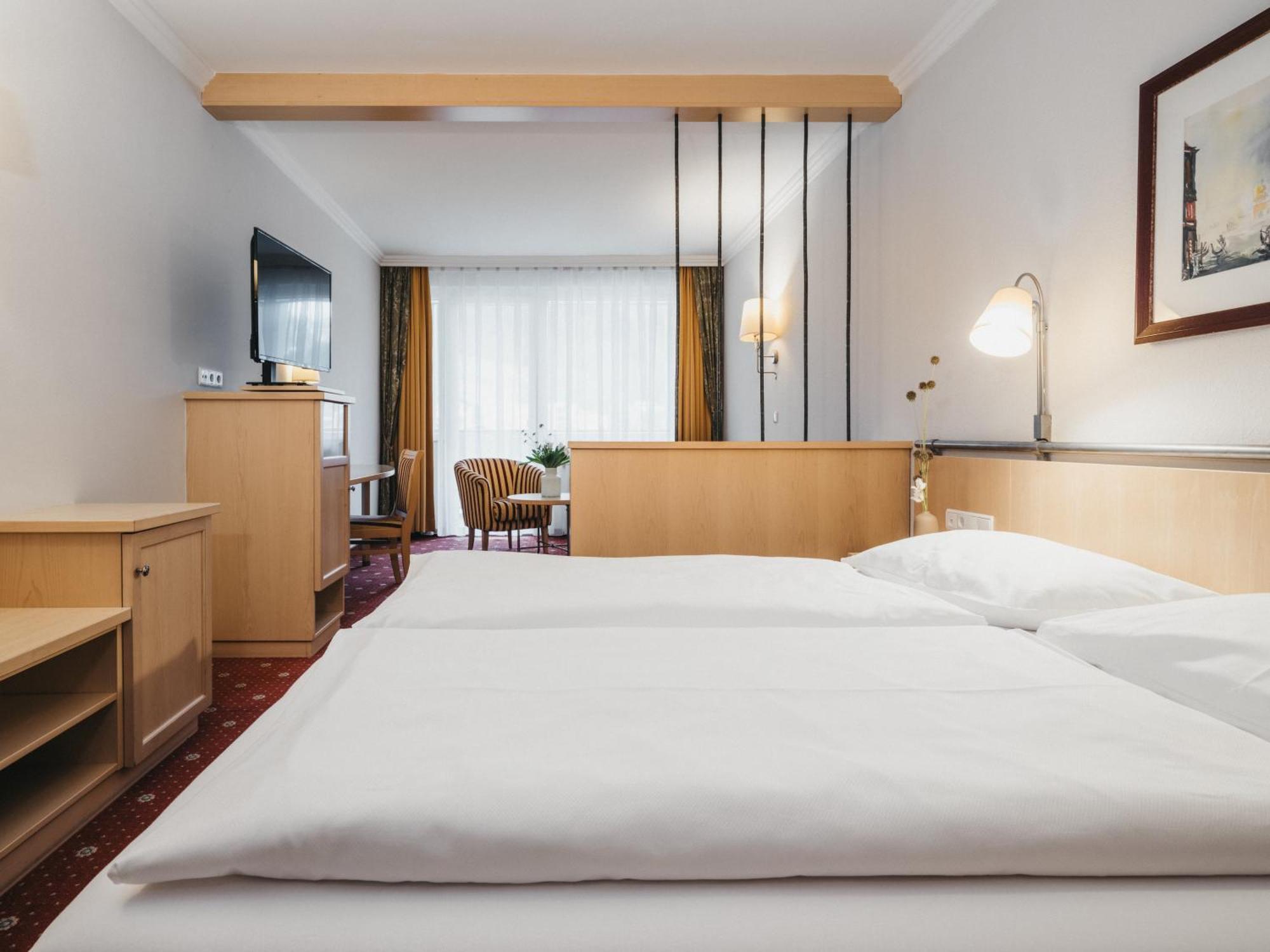 Familienzimmer mit Balkon
