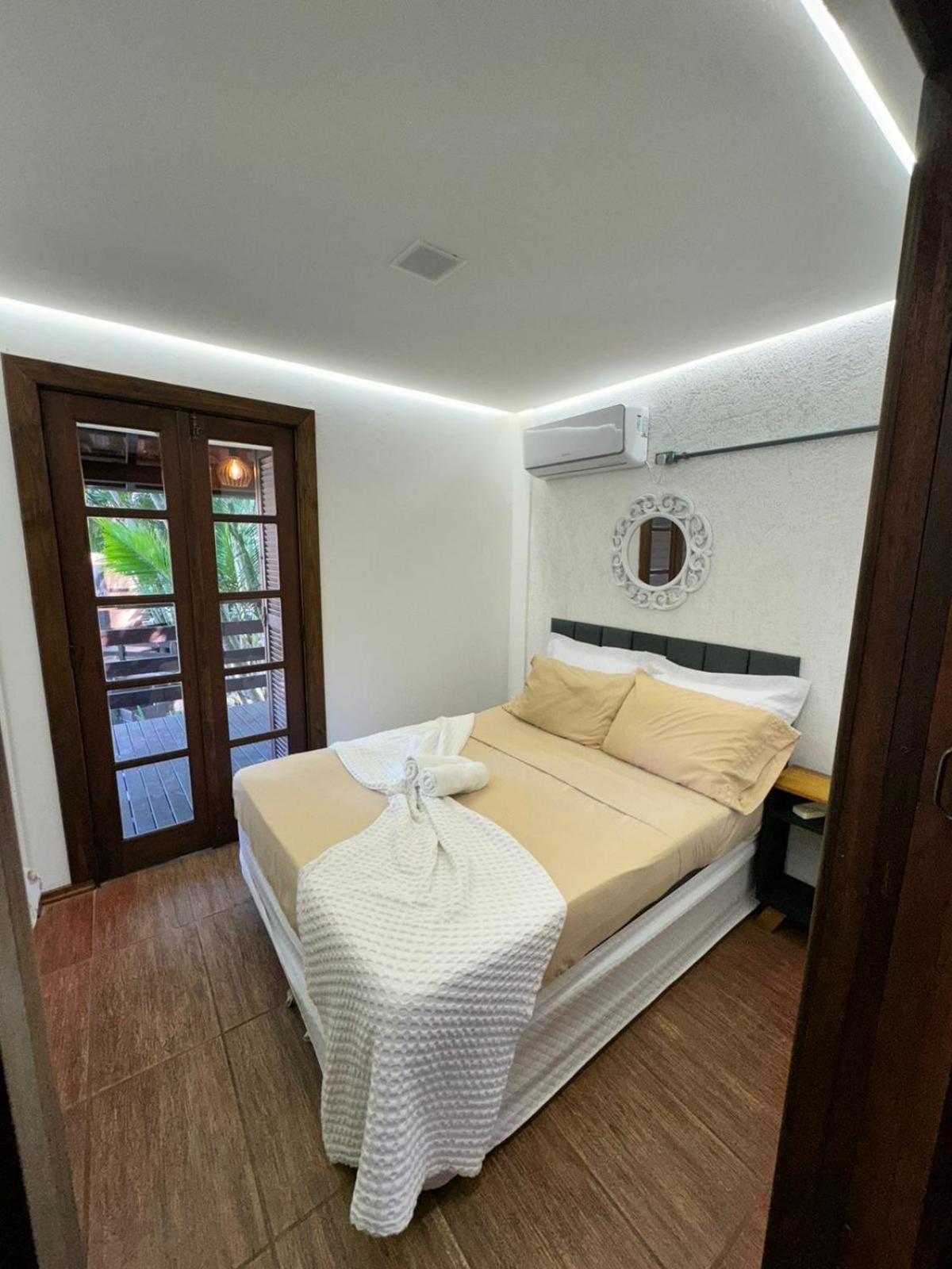 Quarto Quádruplo com Vista do Jardim