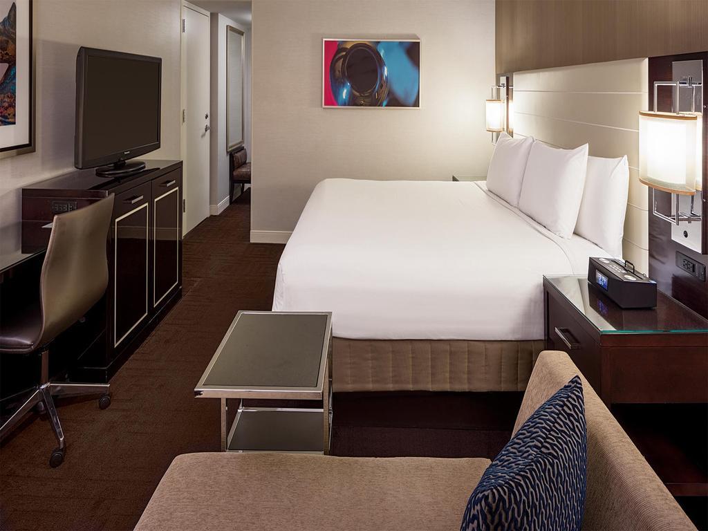 King Room - Club Access