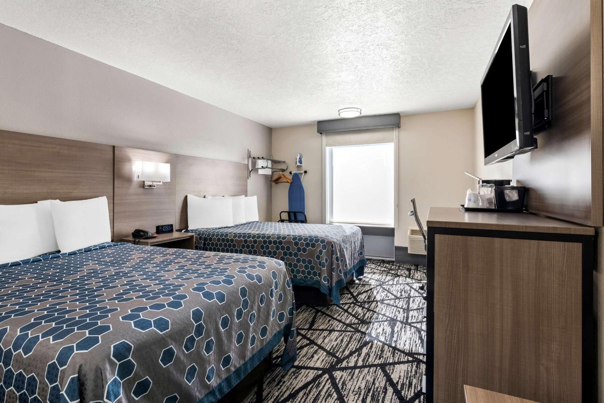 Double Room with Two Double Beds - Non-Smoking