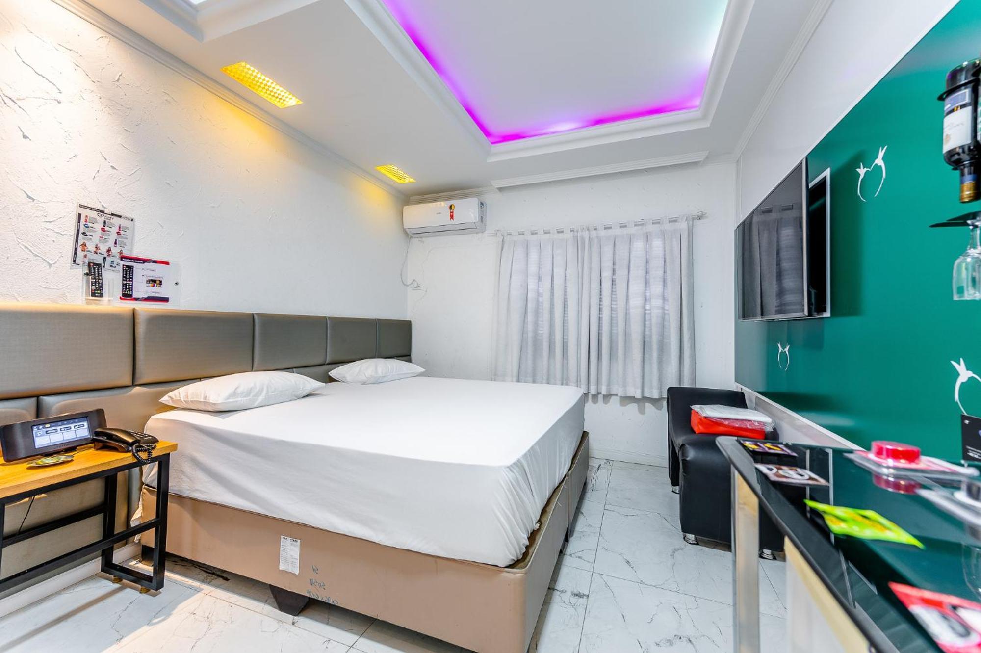 Quarto Deluxe com Cama King-size