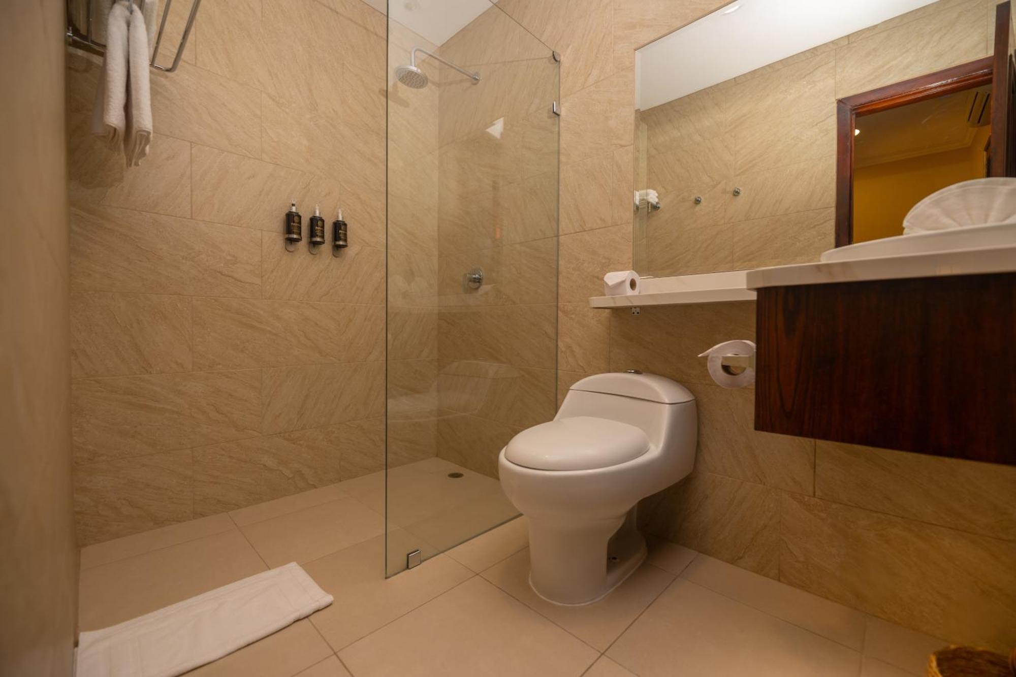 Queen Room