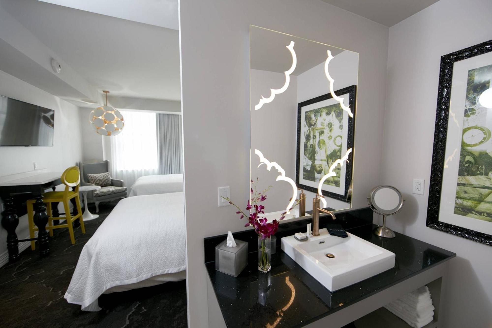 Queen Room with Two Queen Beds