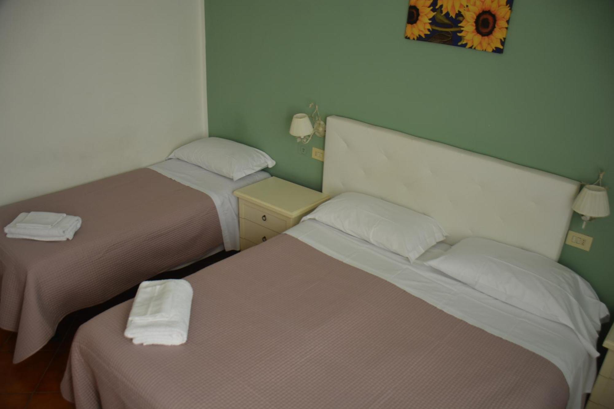 Dreibettzimmer