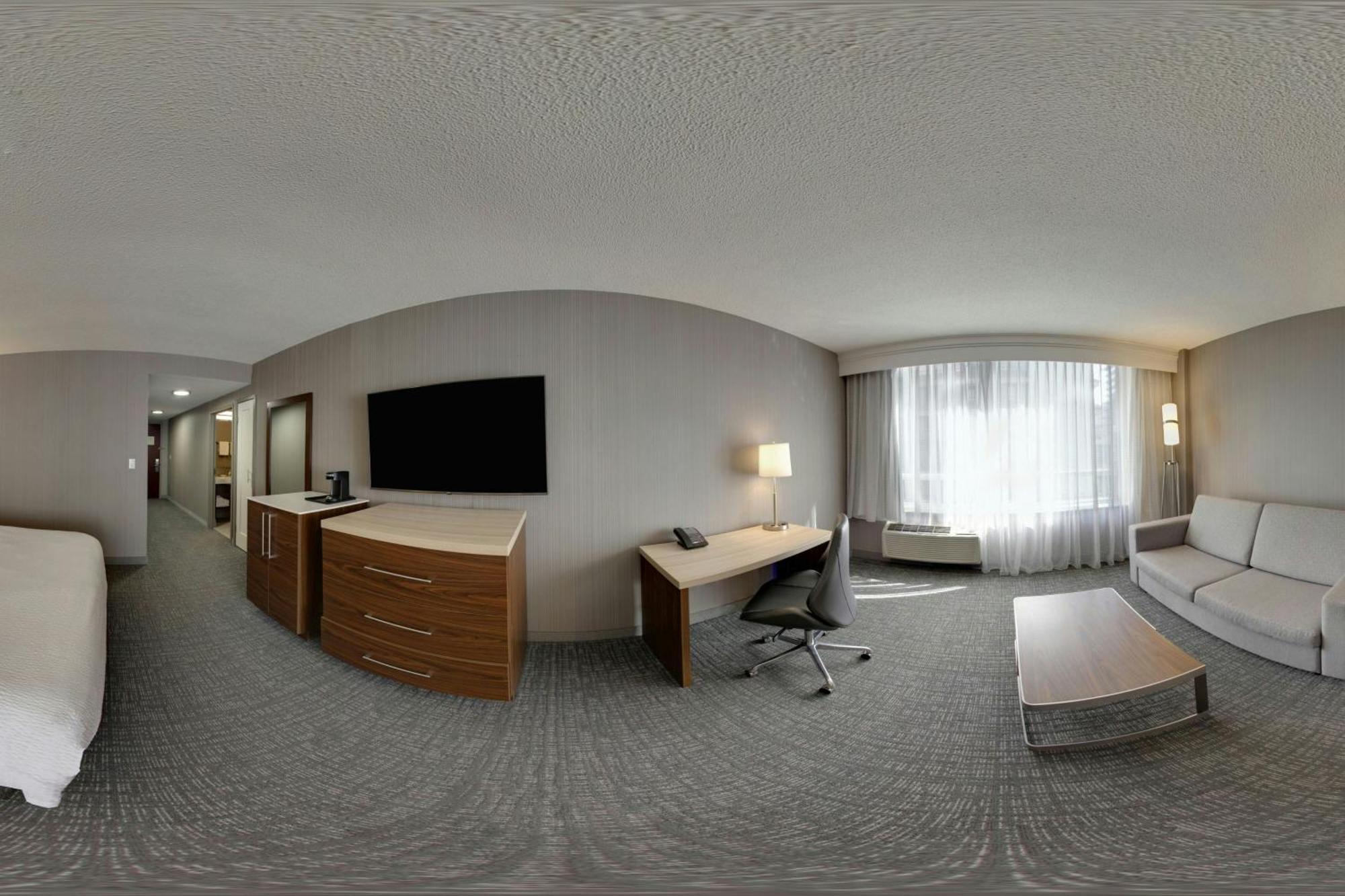 Deluxe Zimmer mit Kingsize-Bett
