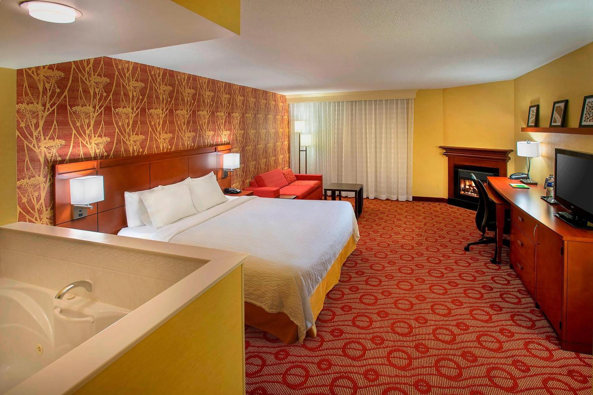 King Suite with Sofa Bed