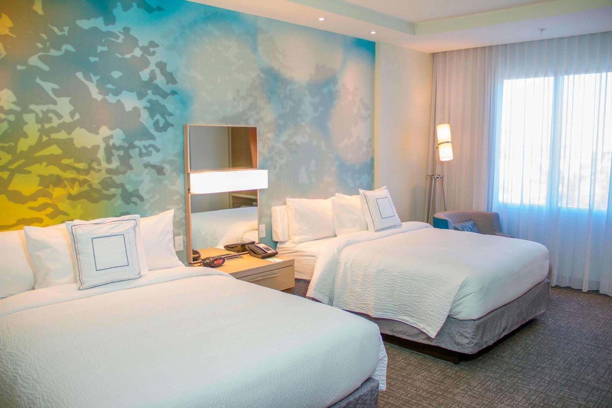Deluxe Queen Room,1632277625:JPEG