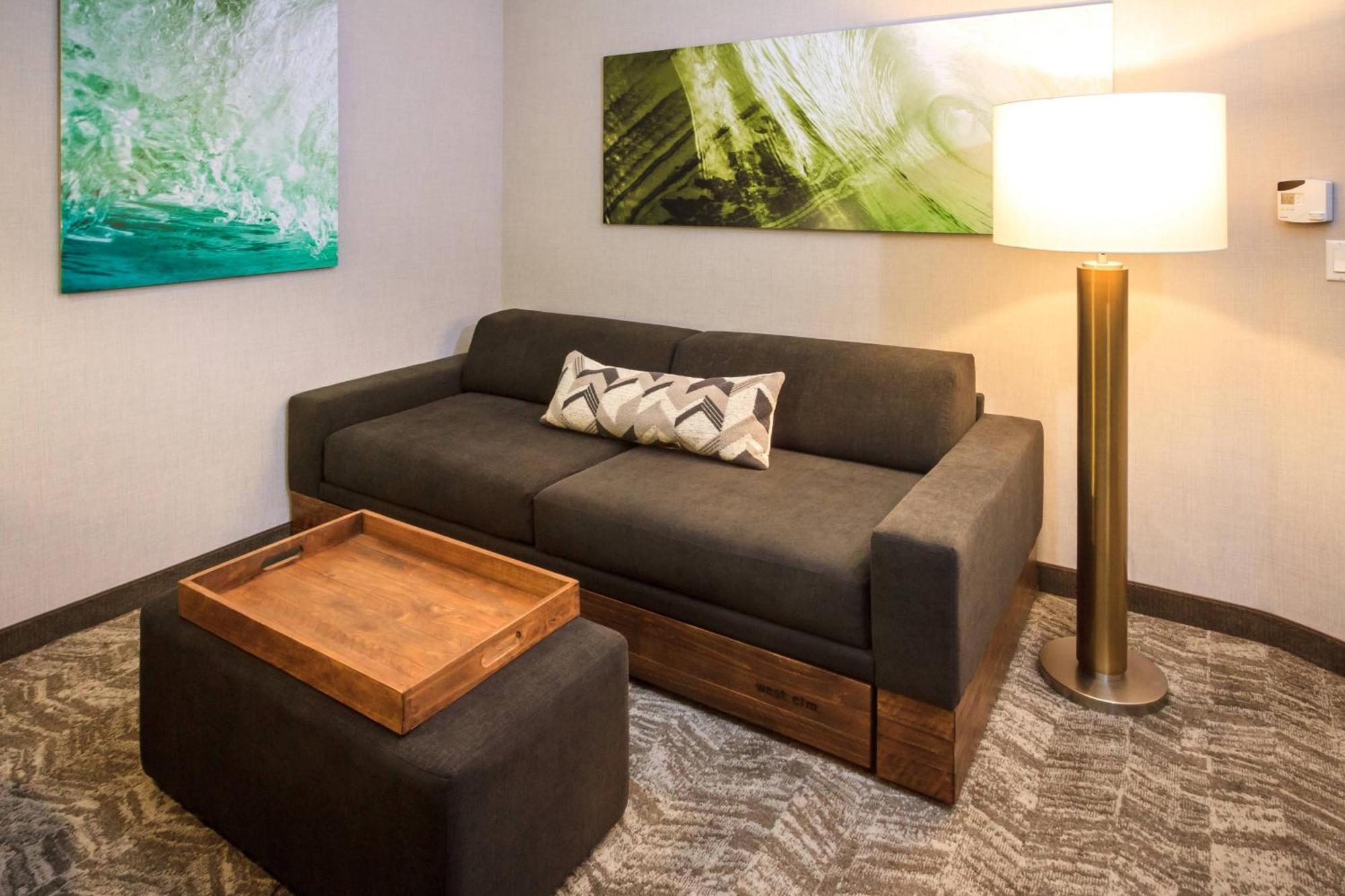 Standard Suite