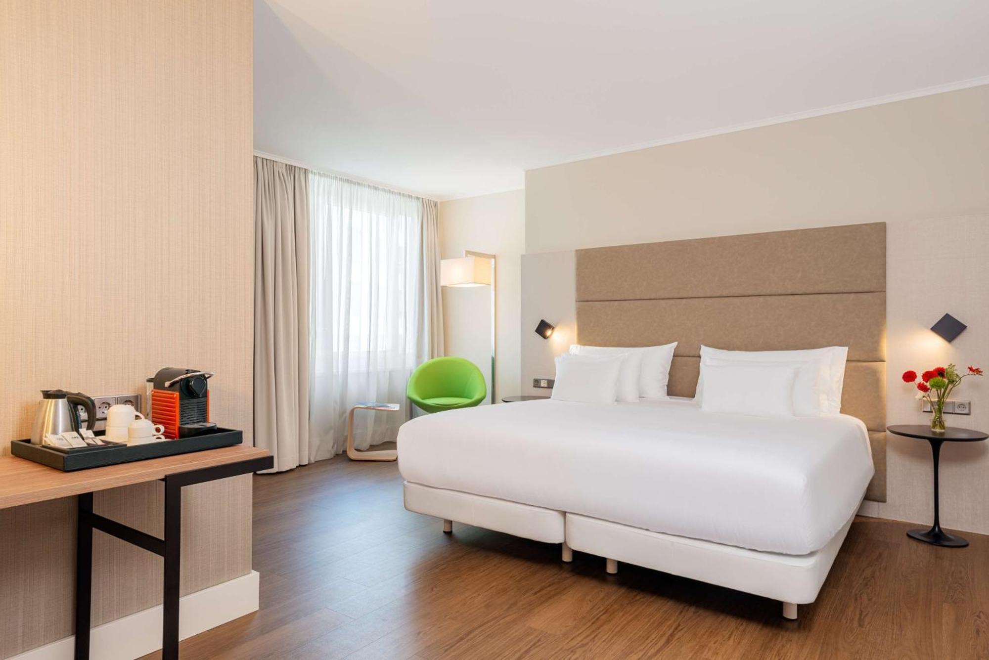 Premium Double or Twin Room,1635080108:JPEG