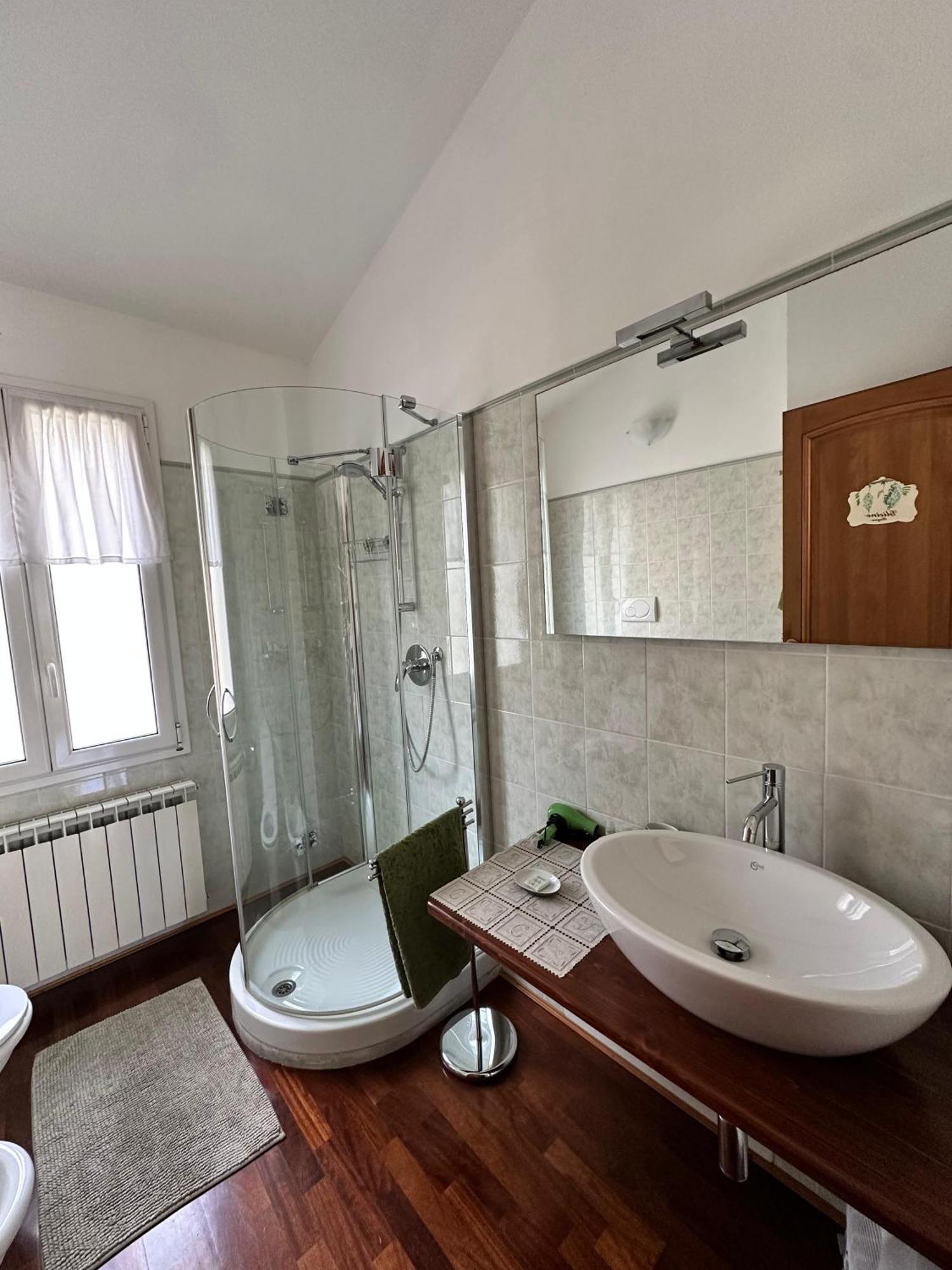 Chambre Simple avec Salle de Bains Extérieure Privative