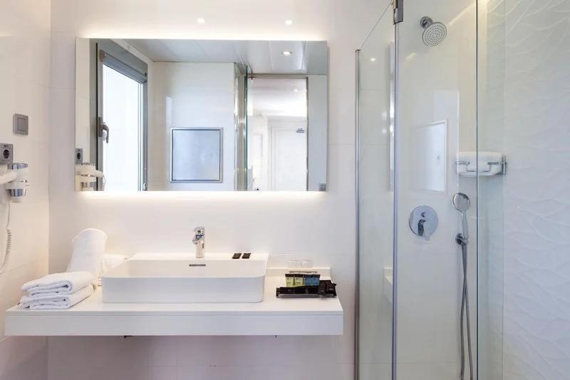 Habitación Doble Confort (1 adulto)
