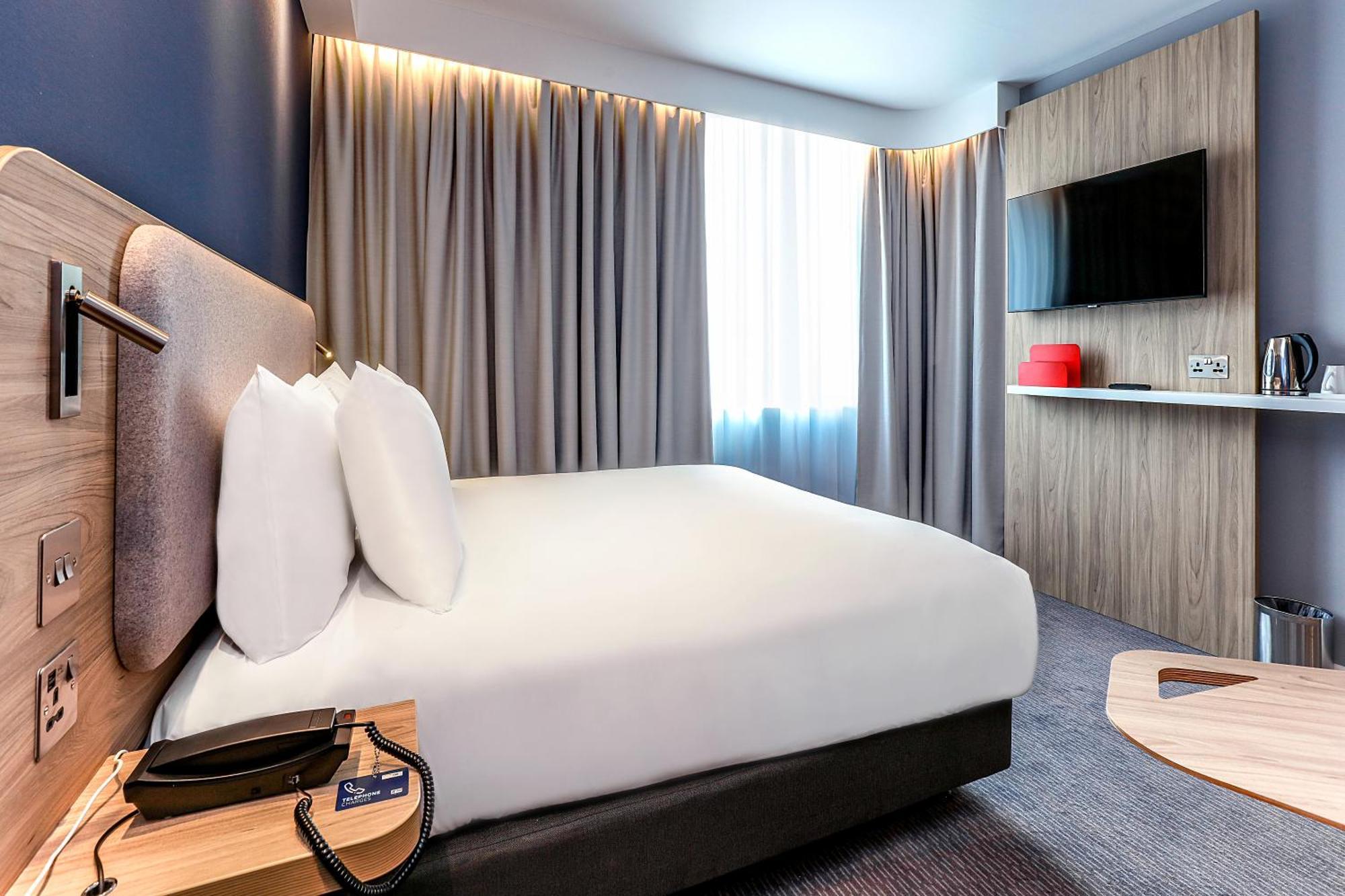 Standard Doppelzimmer, barrierefrei – mit kostenlosem warmen Frühstück
