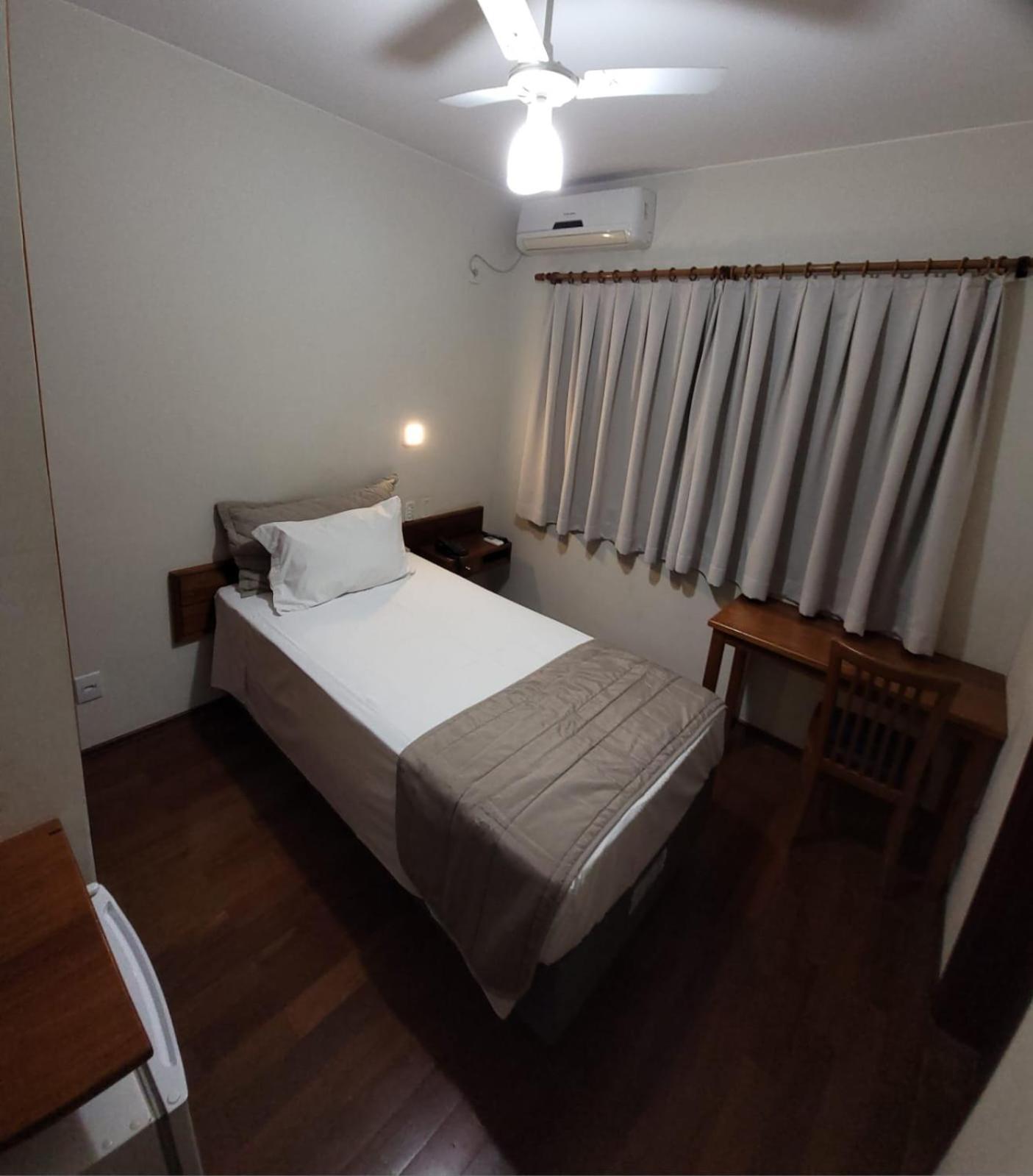 Quarto Individual