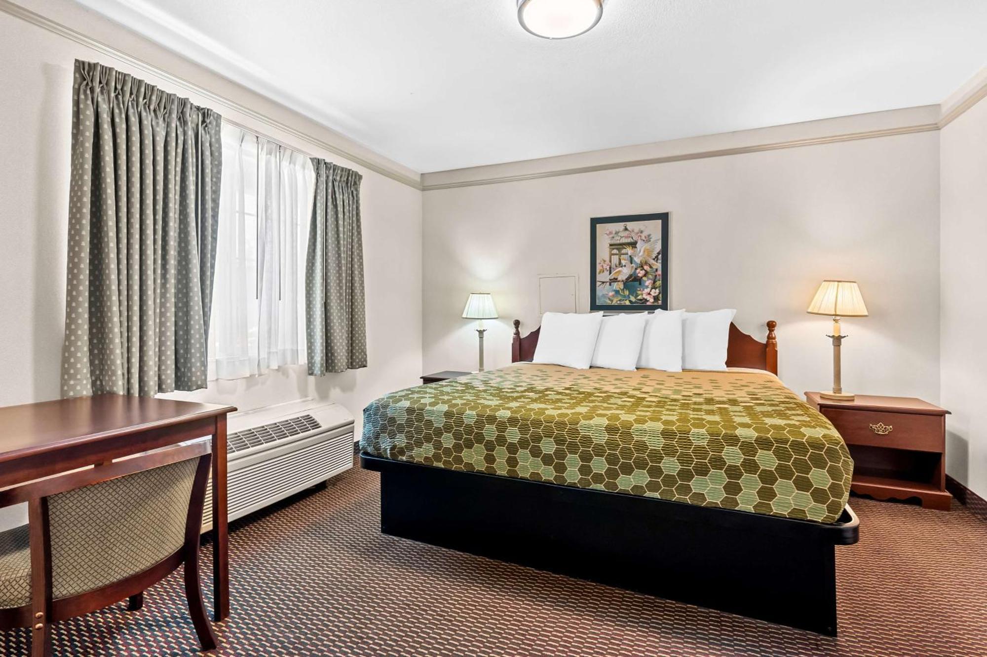 Suite with Two King Beds