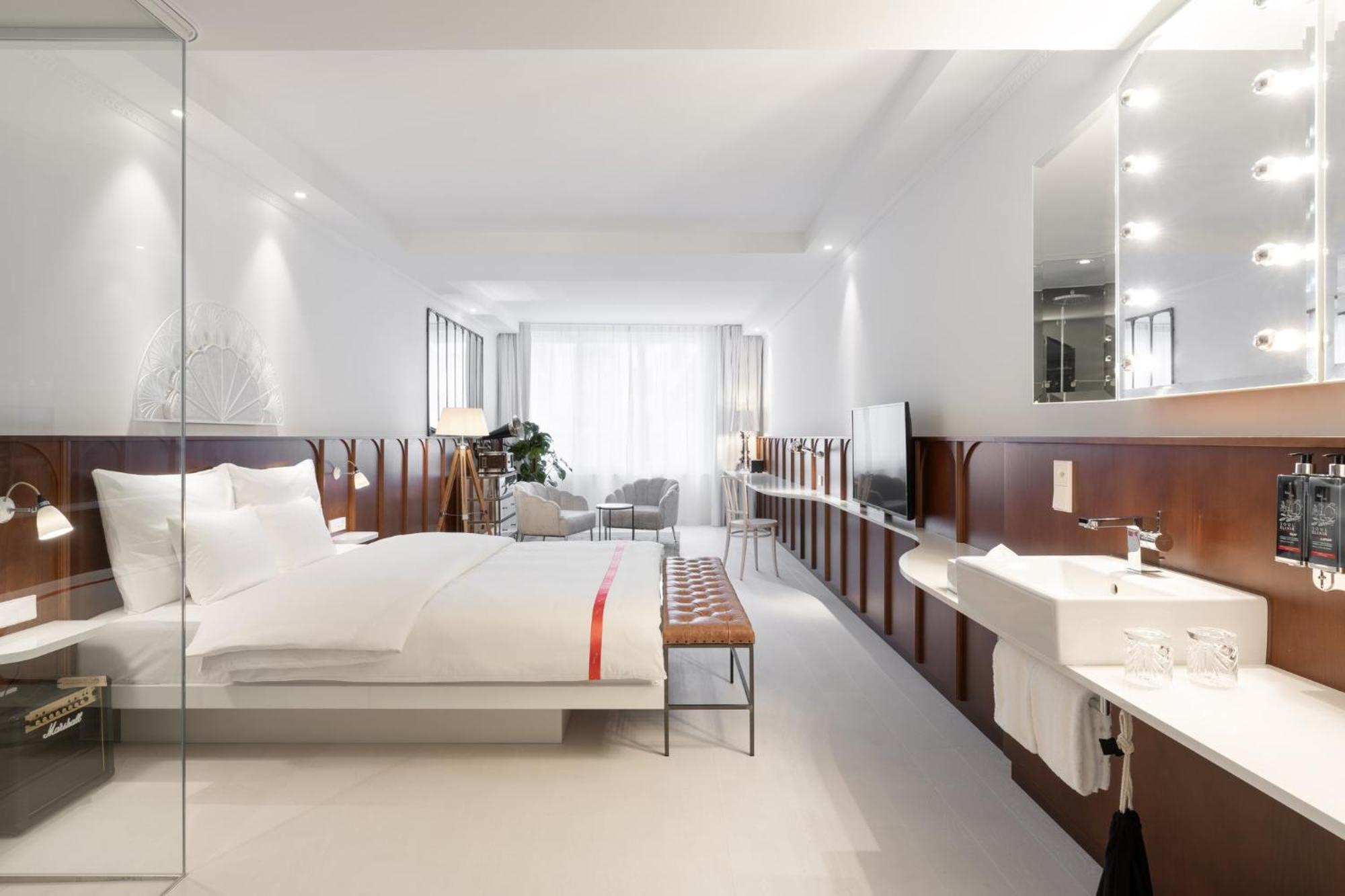 Loft Room,1640432613:JPEG
