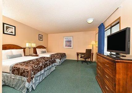 Double Room with Two Double Beds - Non-Smoking
