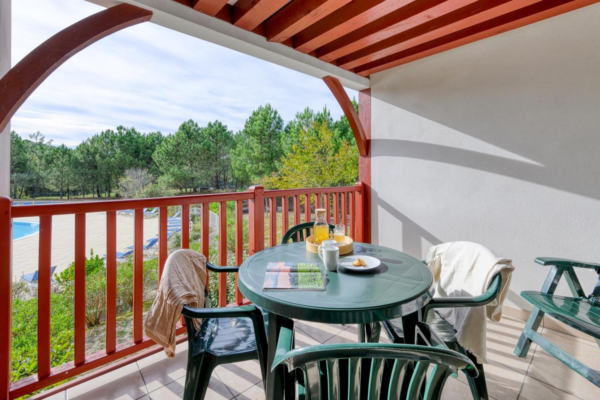 Appartement 1 Chambre Supérieur avec Terrasse ou Balcon (5 Personnes)