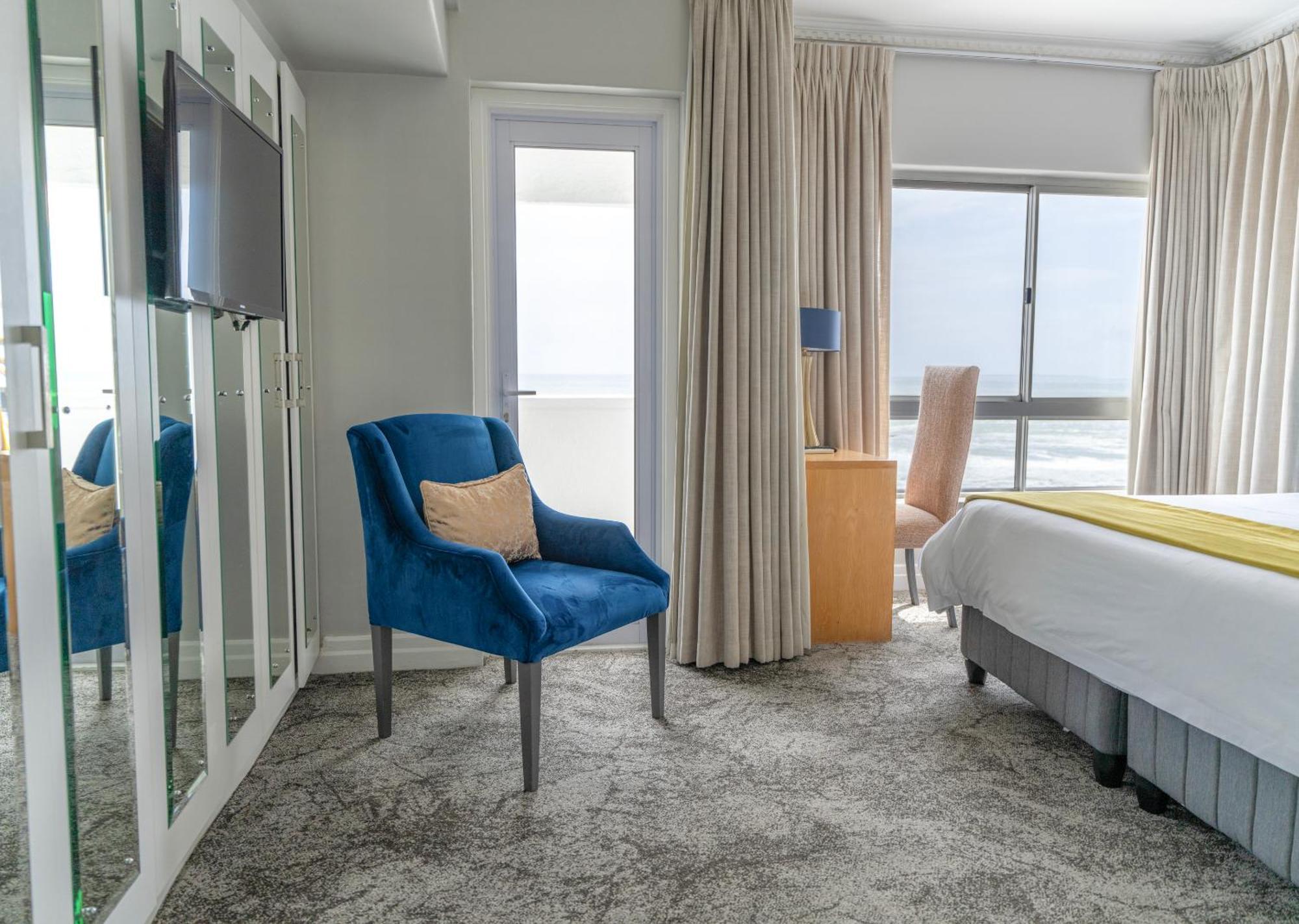 Superior Suite met 2 Slaapkamers en Uitzicht op Zee