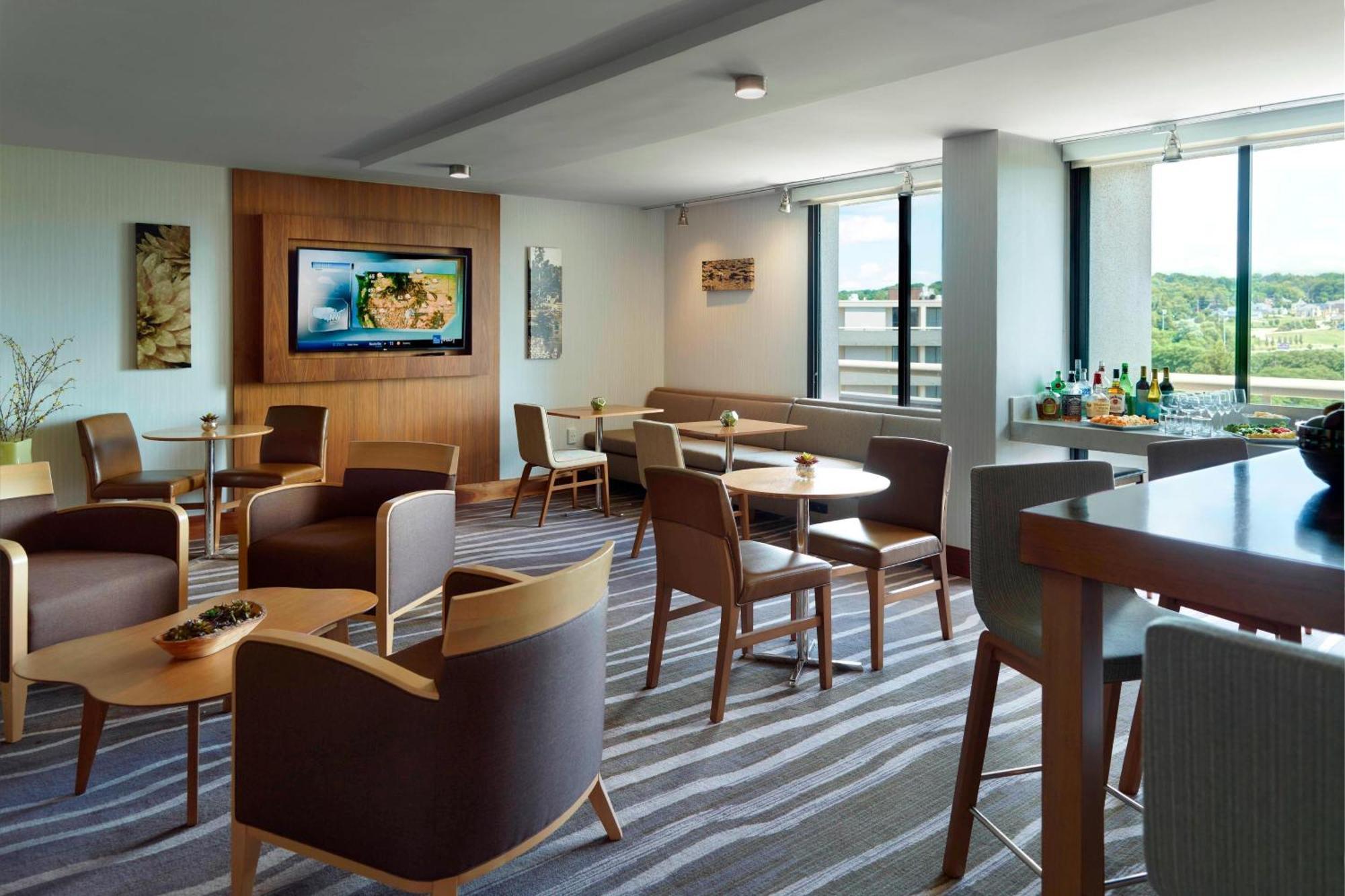 Concierge King or Queen Room