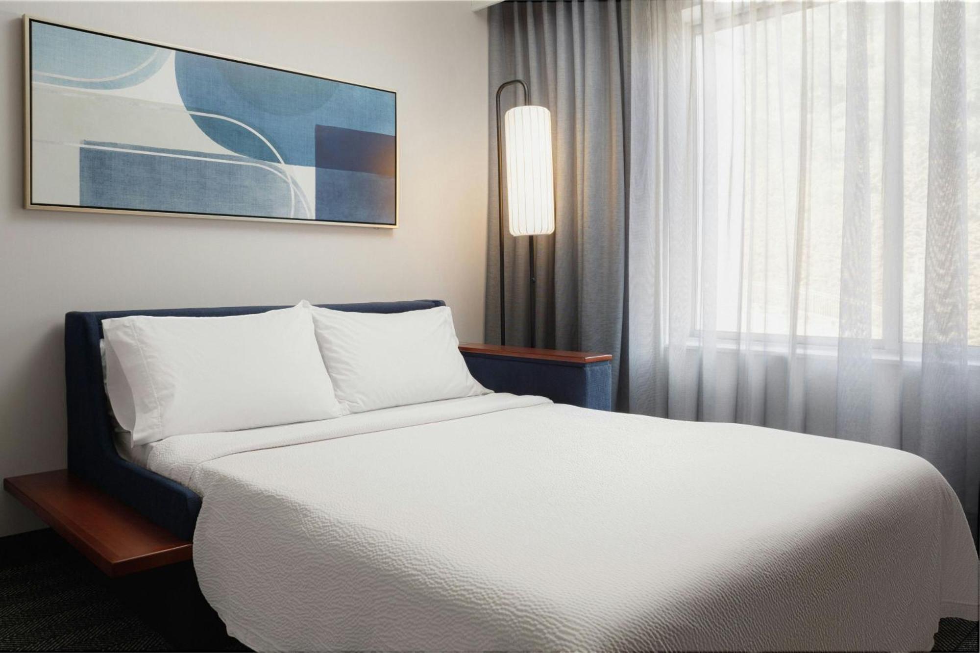 King Room with Sofa Bed