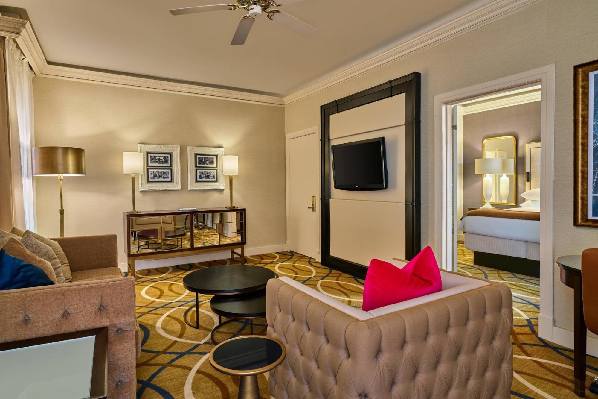 Palace King Room