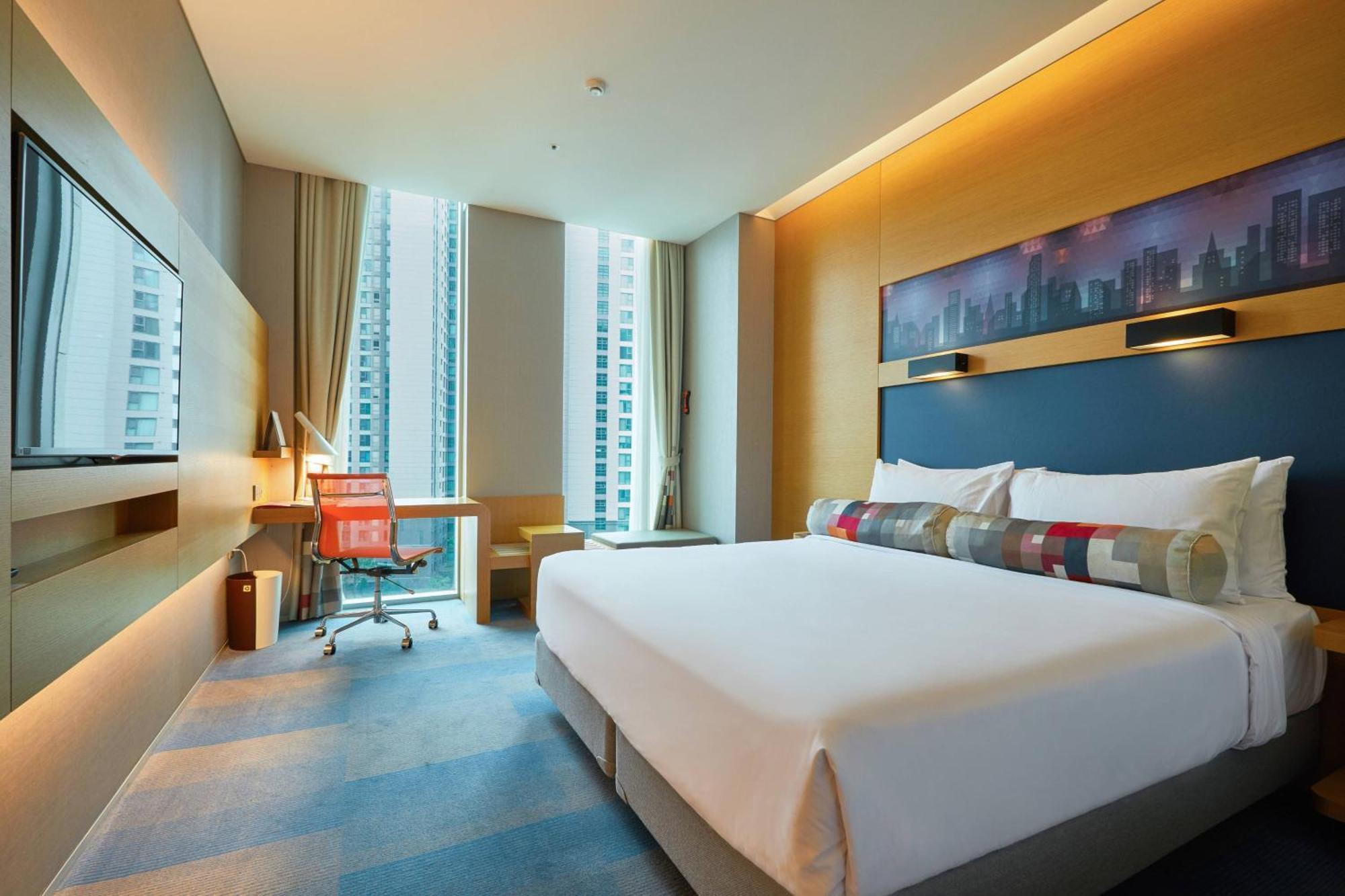 Aloft Urban Hollywood, Guest room, 1 King, City view