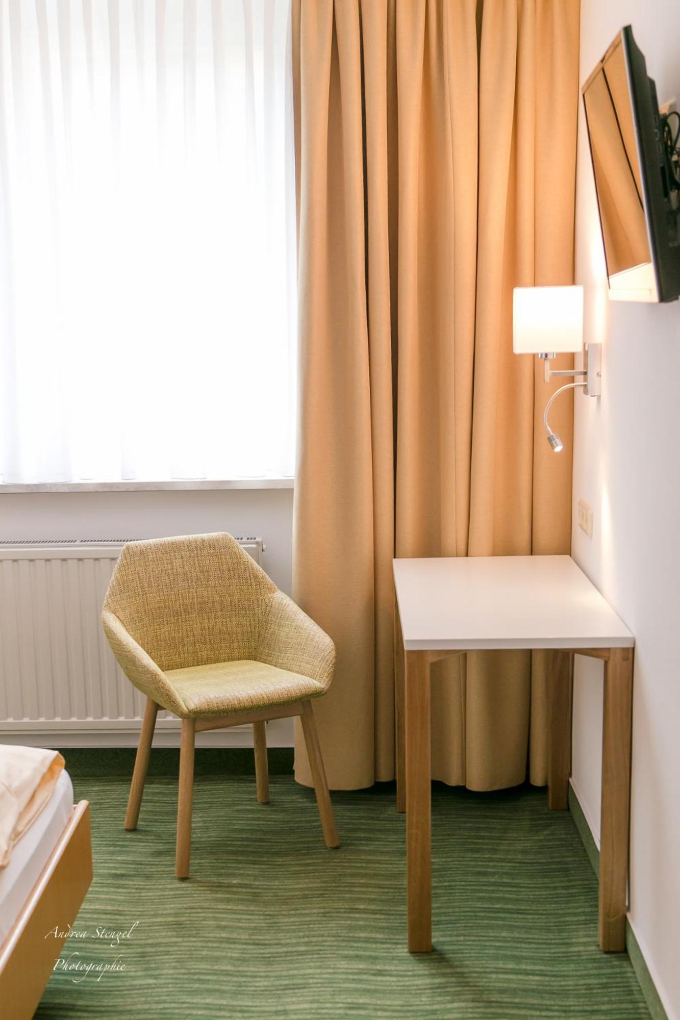 Standard Single Room,1643807347:JPEG