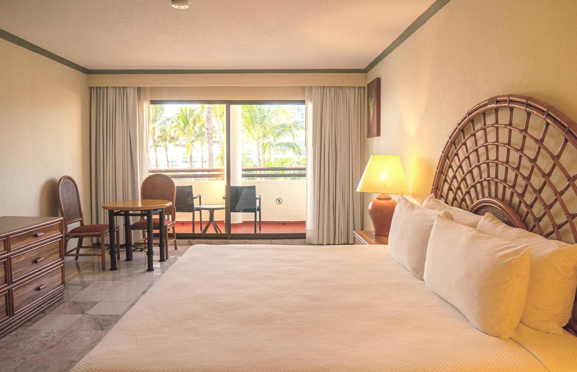 King Room with Balcony