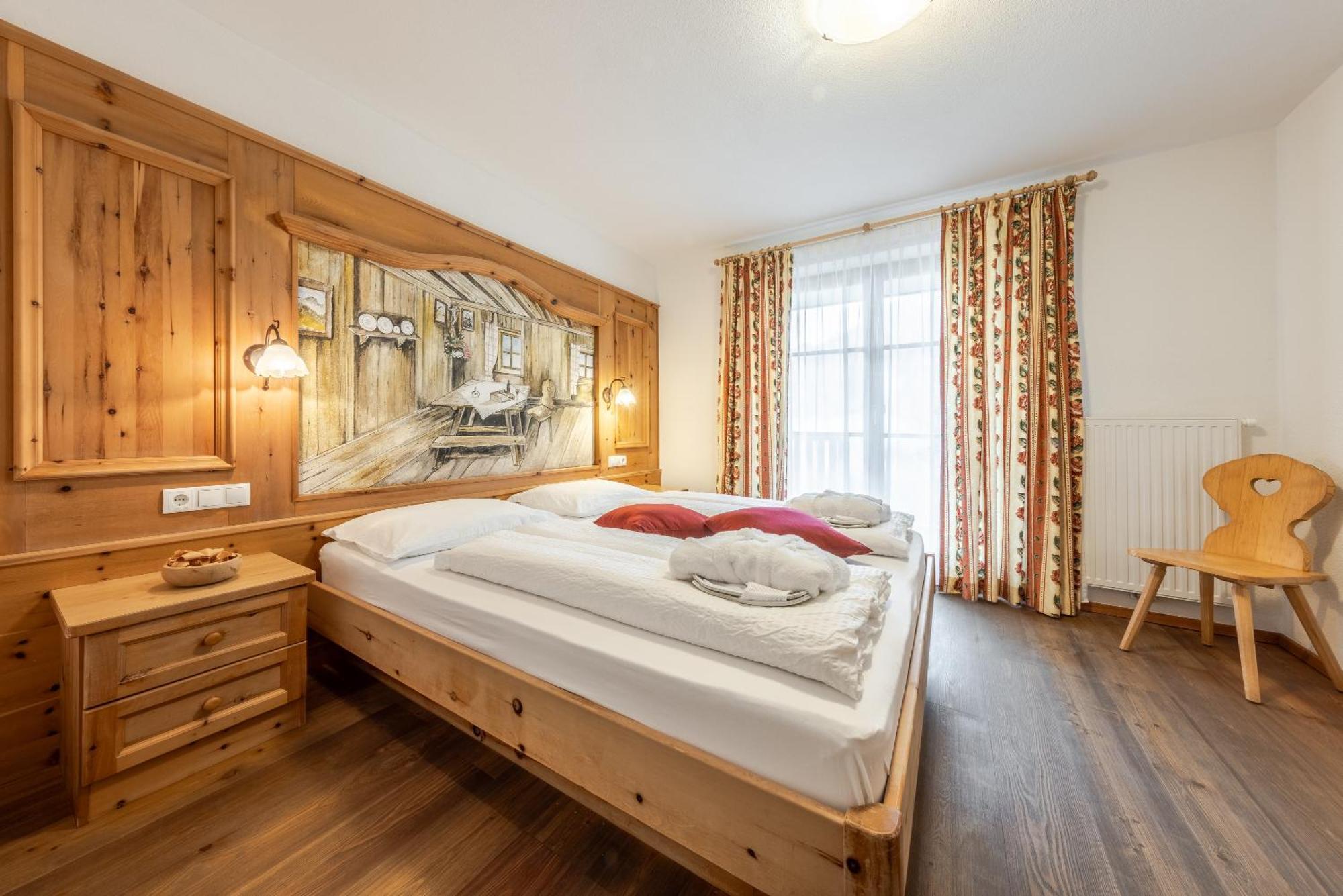 Double Room,1756577137:JPEG