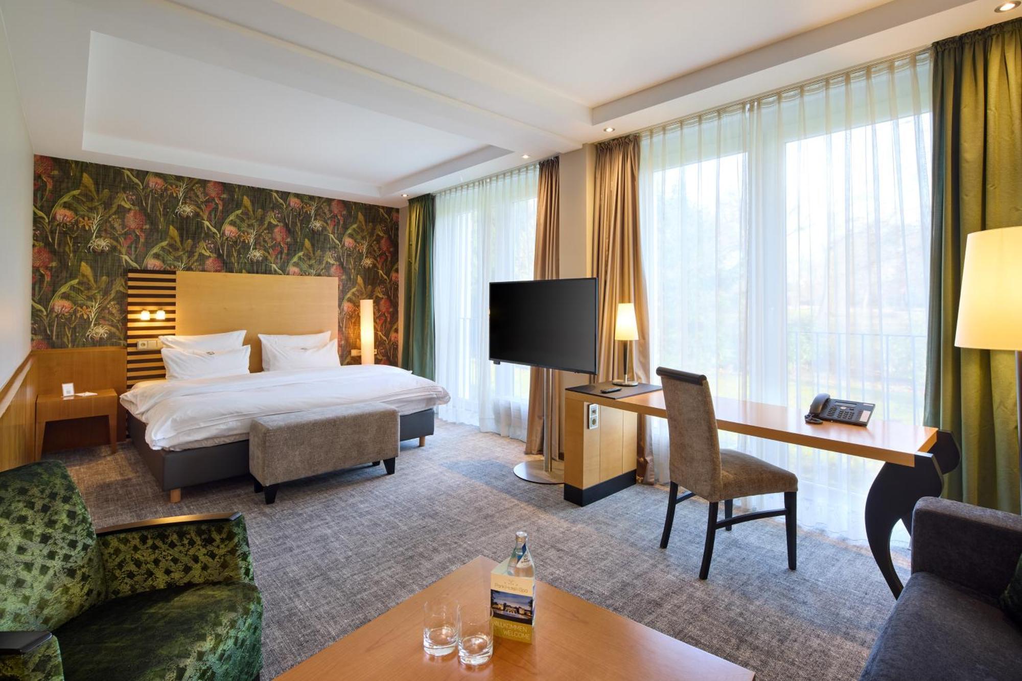 Deluxe Doppelzimmer mit Gartenblick