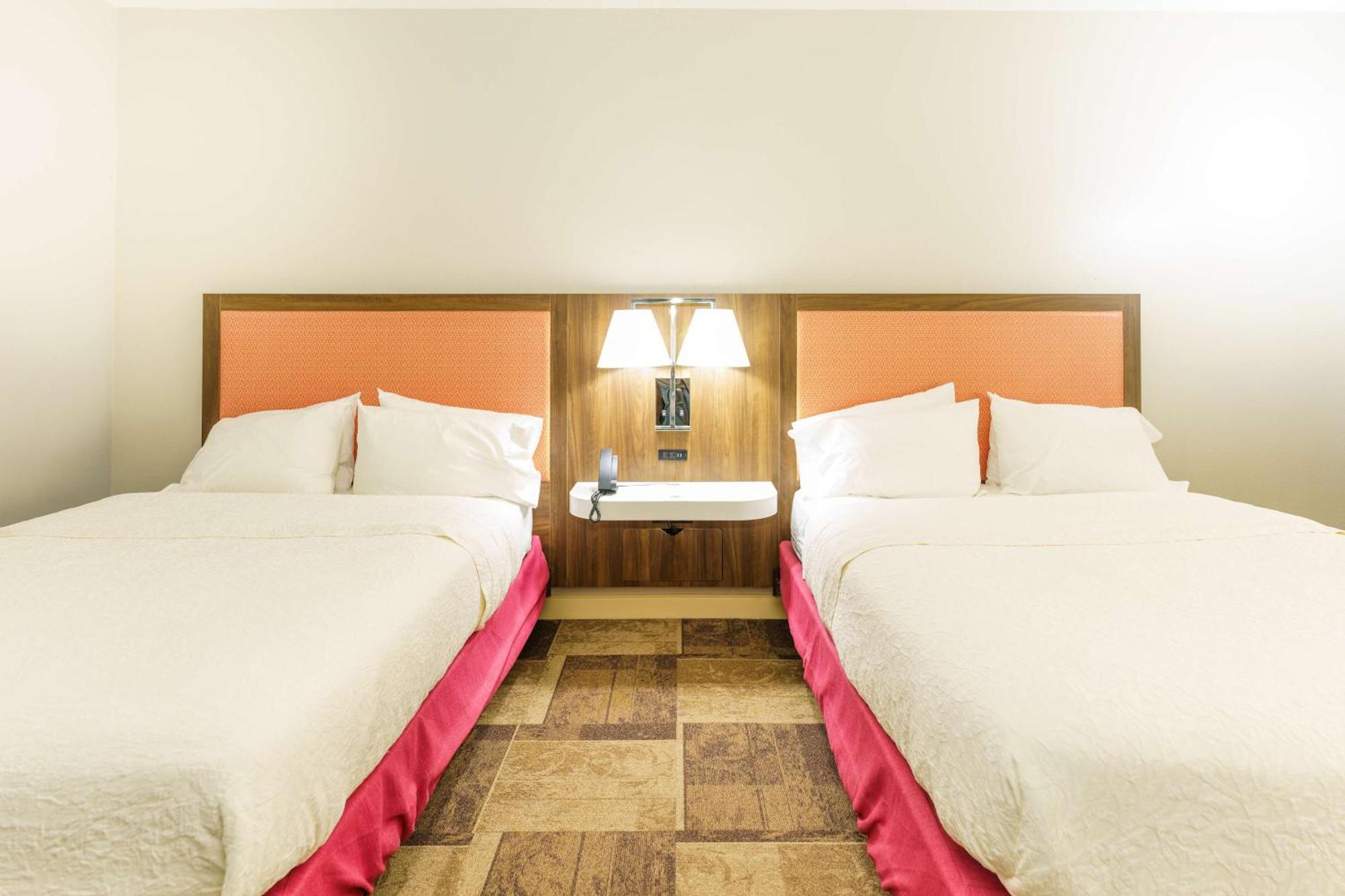 Room with Two Queen Beds - Non-Smoking
